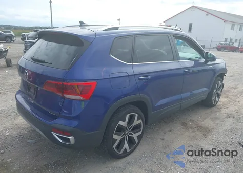 2022 Volkswagen Taos 1.5T Sel z USA, uszkodzony, nr VIN 3VV2X7B21NM038211